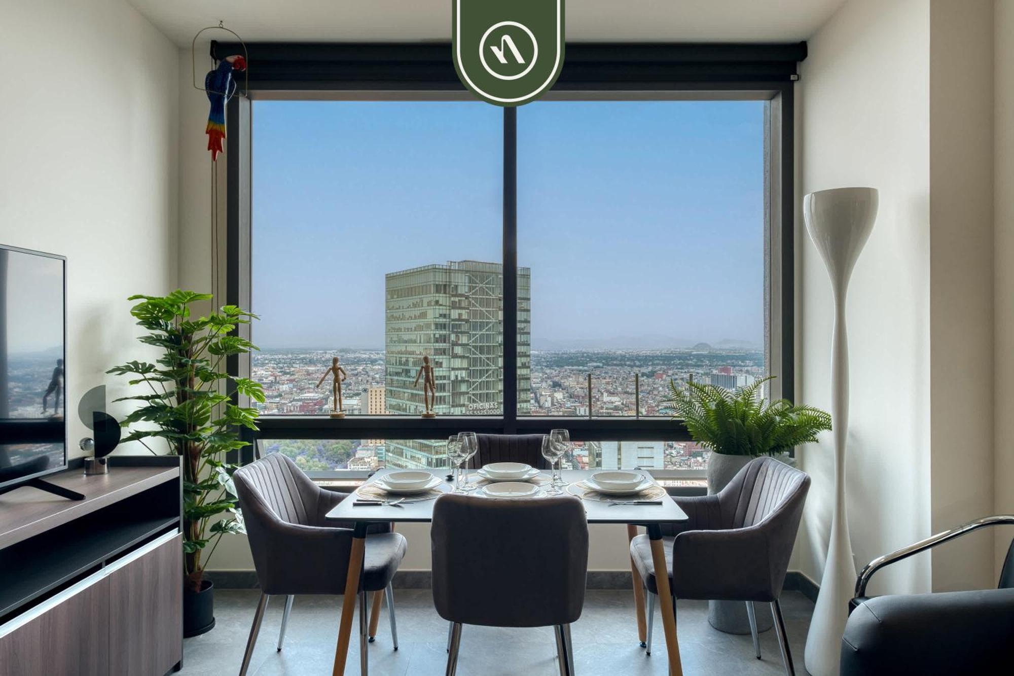 Luxury 2 Bedroom With Amazing View - Pool Apartment