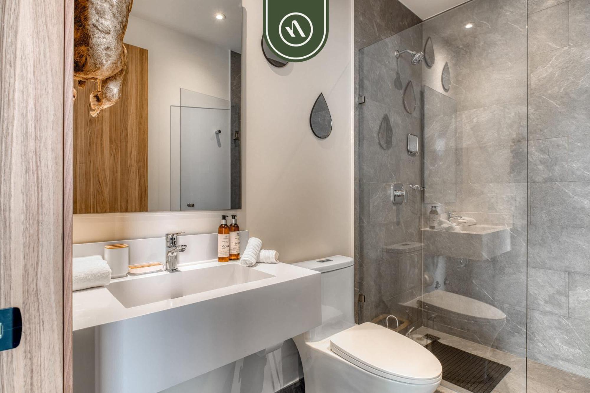 Luxury 2 Bedroom With Amazing View - Pool