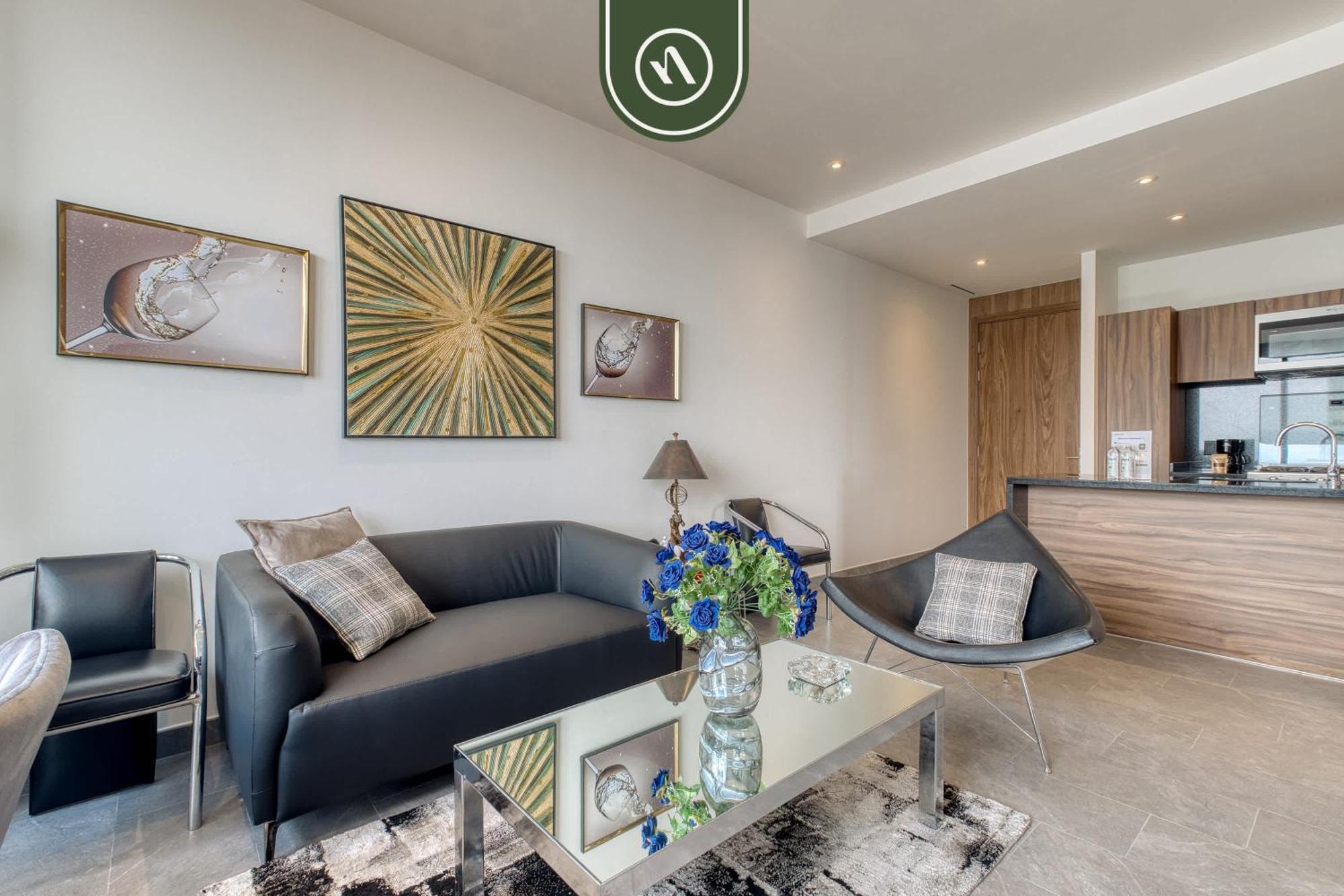 Luxury 2 Bedroom With Amazing View - Pool Apartment *